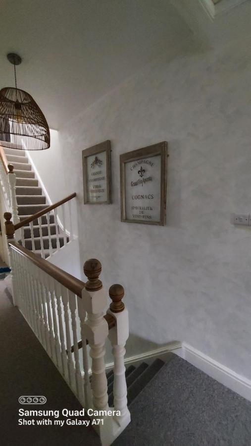 Homestay 풀 외부 사진