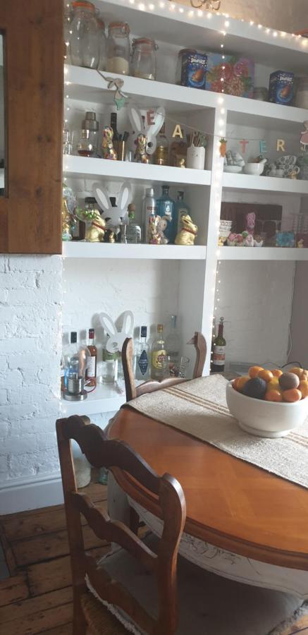 Homestay 풀 외부 사진